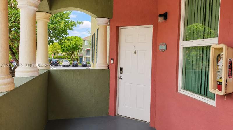 3 bedroom Condominium at 10902 NW 83rd St 223, Promenade Shores At Doral, Doral — photo 3