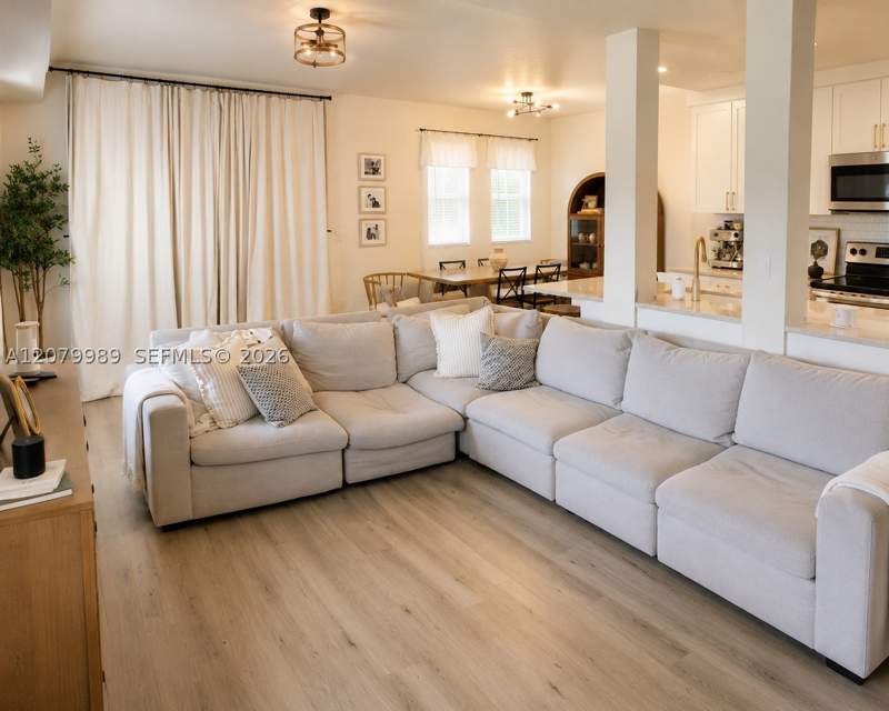 3 bedroom Condominium at 10902 NW 83rd St 223, Promenade Shores At Doral, Doral — photo 5