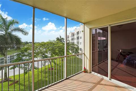 10710 NW 66th St 313, Doral FL - photo 15 of 16