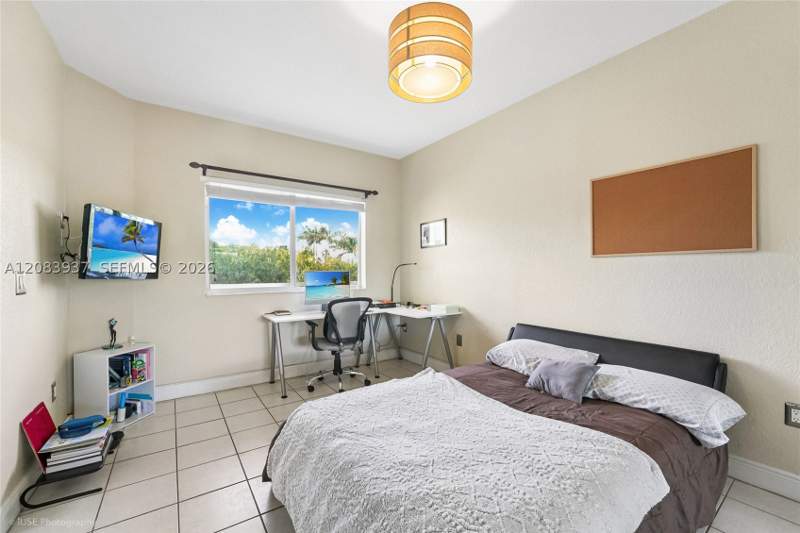 3 bedroom Condominium at 10710 NW 66th St 313, Captiva Condo E, Doral — photo 3