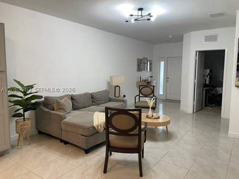 326 NE 1st Dr, Florida City FL - photo 10 of 11