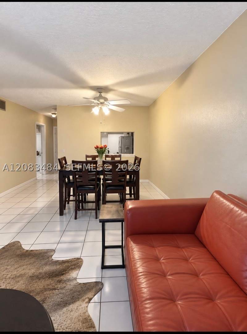 1 bedroom Condominium at 9631 SW 77 Av 101 C, Woodside In Kendall Condo, Miami — photo 4