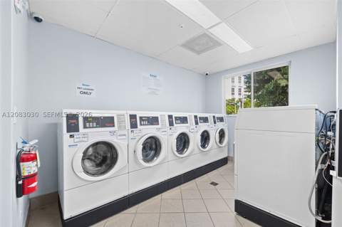 1688 West Ave 806, Miami Beach FL - photo 15 of 26