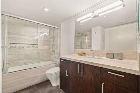 1688 West Ave 806, Miami Beach FL - photo 8 of 26