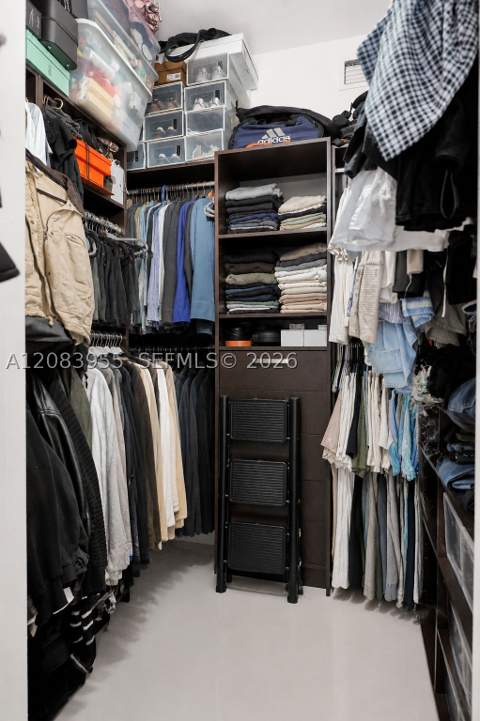 1010 SW 2nd Ave 2005, Miami FL - photo 8 of 18