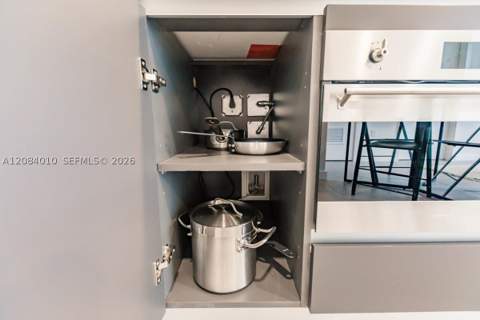 227 NE 2nd St 3001, Miami FL - photo 14 of 32