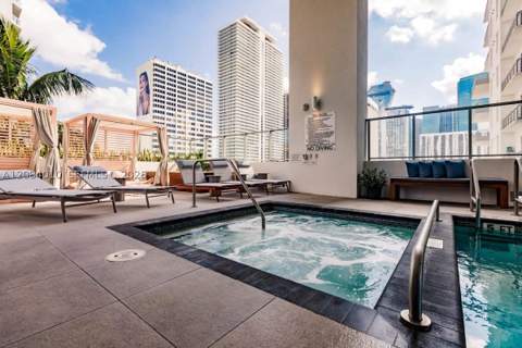 227 NE 2nd St 3001, Miami FL - photo 20 of 32