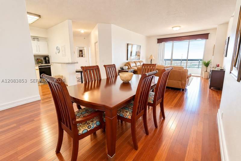 2 bedroom Condominium at 3400 NE 192nd St Ph7, Mystic Pointe Tower 600 C, Aventura — photo 3