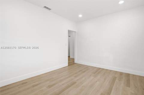 1260 NE 155th St, North Miami Beach FL - photo 18 of 37