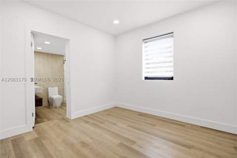1260 NE 155th St, North Miami Beach FL - photo 20 of 37