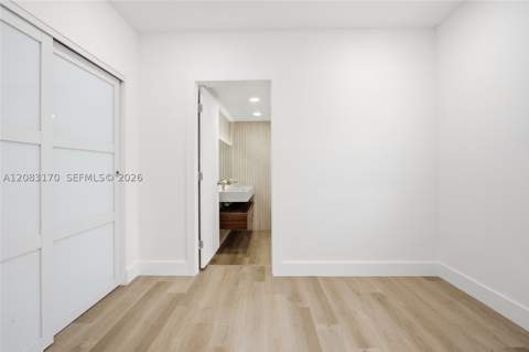 1260 NE 155th St, North Miami Beach FL - photo 21 of 37