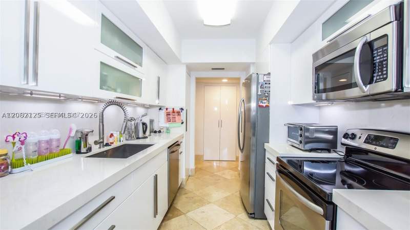 2 bedroom Condominium at 21055 Yacht Club Dr 510, South Tower At The Point, Aventura — photo 5