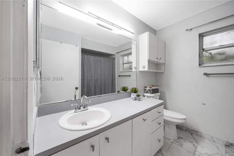 9834 SW 222nd St, Cutler Bay FL - photo 21 of 39