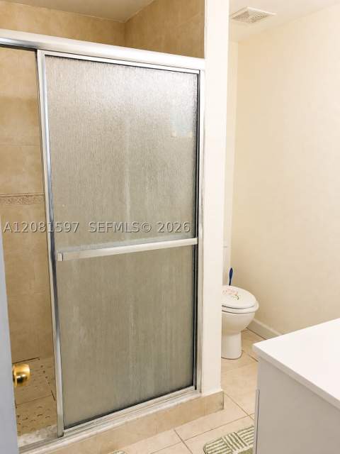 10090 NW 80th Ct 1561, Hialeah Gardens FL - photo 7 of 10
