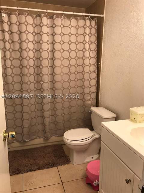 10090 NW 80th Ct 1561, Hialeah Gardens FL - photo 8 of 10
