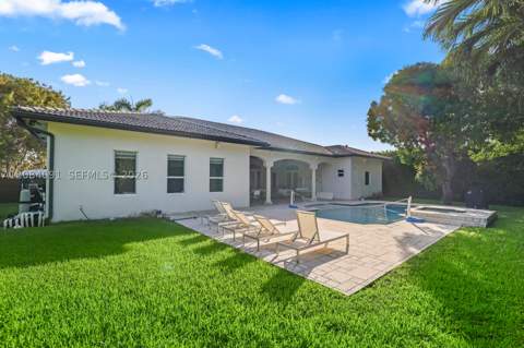 8095 SW 187th St, Cutler Bay FL - photo 7 of 39