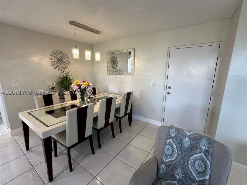 3 bedroom Condominium at 9410 W Flagler St 410, Versialles Gardens II Con, Miami — photo 4