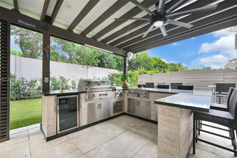 10957 NW 73rd Ter, Doral FL - photo 22 of 72