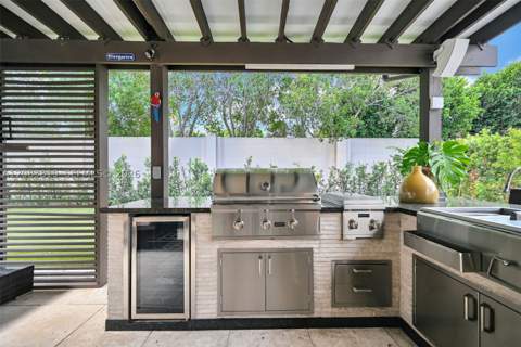 10957 NW 73rd Ter, Doral FL - photo 23 of 72