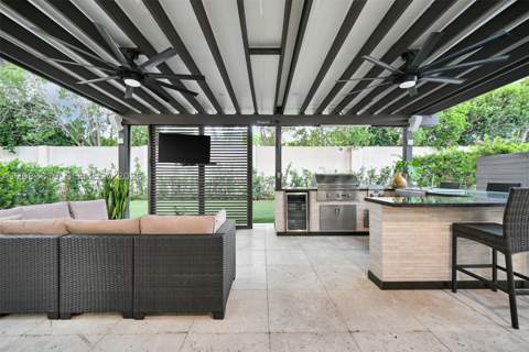 10957 NW 73rd Ter, Doral FL - photo 24 of 72