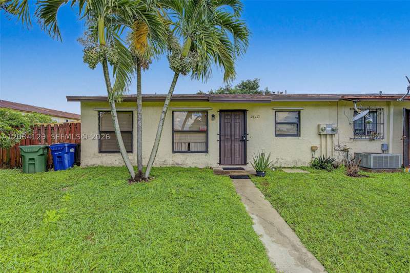 3 bedroom Townhouse at 28171 SW 143rd Ct, Seapines, Homestead — photo 2
