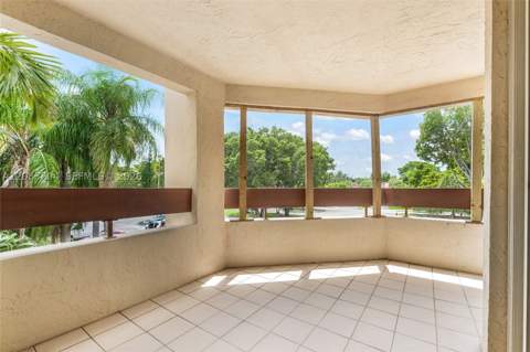 12455 SW 93rd Ter 301T, Miami FL - photo 15 of 19