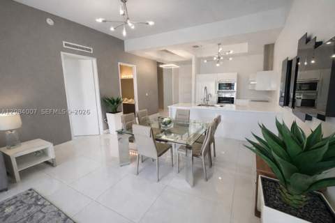 250 NE Sunny Isles Blvd Th-407, Sunny Isles Beach FL - photo 7 of 18