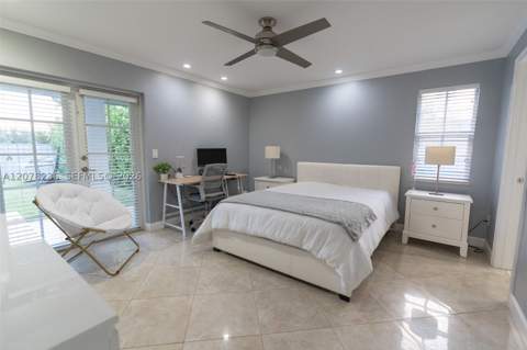 15420 SW 156th Ter, Miami FL - photo 8 of 32