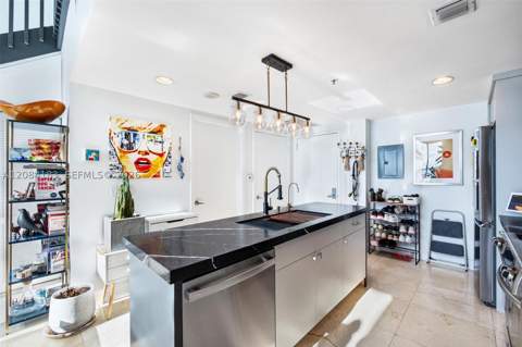 665 NE 25th St 403, Miami FL - photo 15 of 72