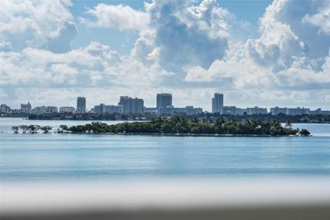665 NE 25th St 403, Miami FL - photo 6 of 72