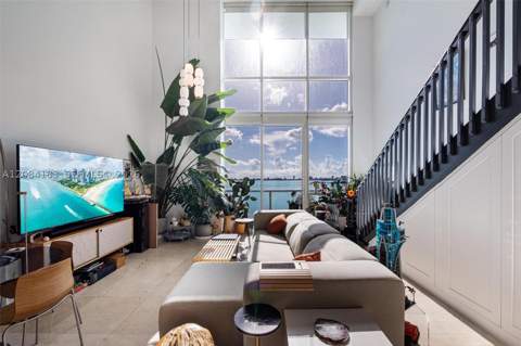 665 NE 25th St 403, Miami FL - photo 7 of 72