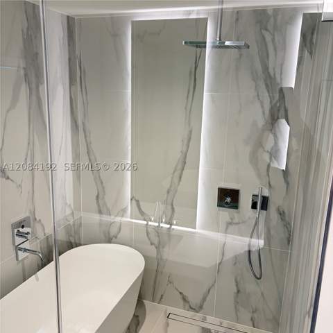 1400 Biscayne Blvd 2003, Miami FL - photo 7 of 28