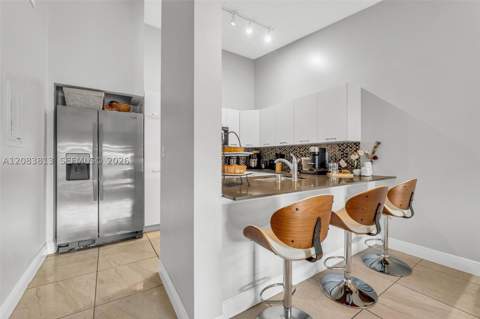 18226 Mediterranean Blvd 7-16, Hialeah FL - photo 13 of 37