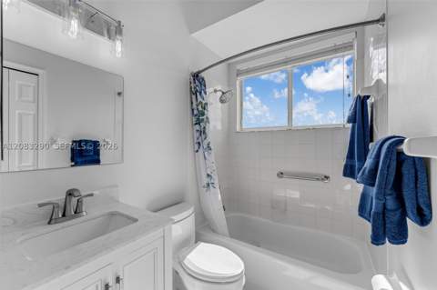 2825 Fairways Dr, Homestead FL - photo 21 of 35
