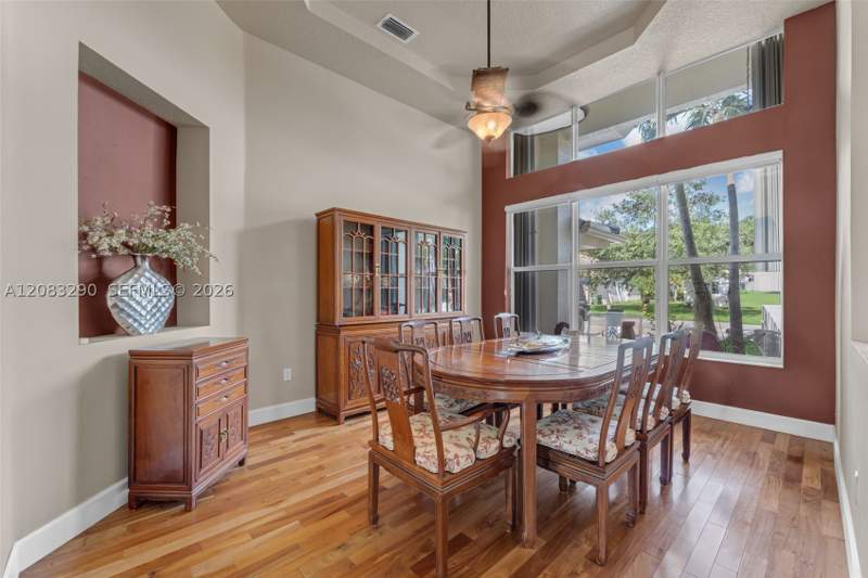 4 bedroom SingleFamilyResidence at 2825 Fairways Dr, Fairways At Keys Gate, Homestead — photo 5