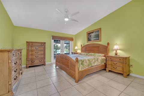 685 SE 25th Ln, Homestead FL - photo 23 of 52