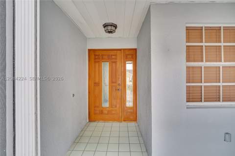 685 SE 25th Ln, Homestead FL - photo 7 of 52