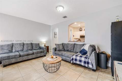 2260 NE 42nd Cir, Homestead FL - photo 10 of 58