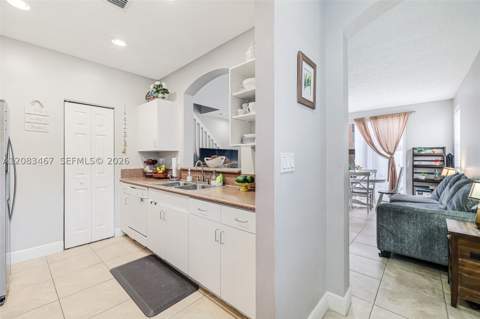 2260 NE 42nd Cir, Homestead FL - photo 13 of 58