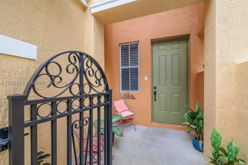 3 bedroom Townhouse at 2260 NE 42nd Cir, Marbella Cove, Homestead — photo 4