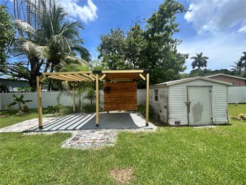1843 NW 107th St, Miami FL - photo 23 of 65