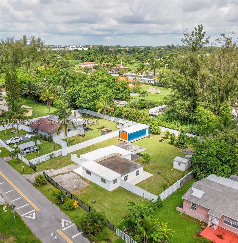 4 bedroom SingleFamilyResidence at 1843 NW 107th St, Little River Trs, Miami — photo 3
