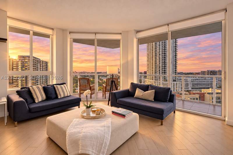 2 bedroom Condominium at 1900 N Bayshore Dr 1518, Quantum On The Bay Condo, Miami — photo 4