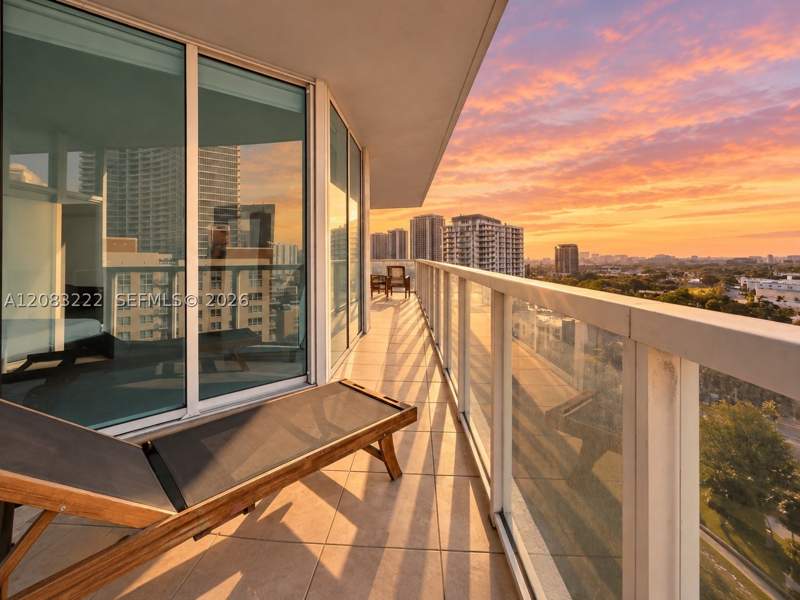 2 bedroom Condominium at 1900 N Bayshore Dr 1518, Quantum On The Bay Condo, Miami — photo 5