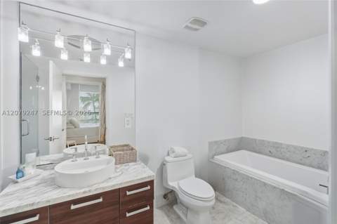 253 NE 2nd St 1007, Miami FL - photo 18 of 45