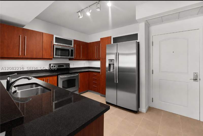 2 bedroom Condominium at 7350 SW 89th St 1506S, Toscano Condo, Miami — photo 2