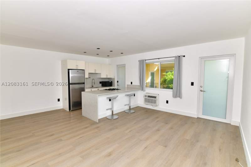 1 bedroom Condominium at 65 Washington Ave 25, Golden Dreams Condo, Miami Beach — photo 3