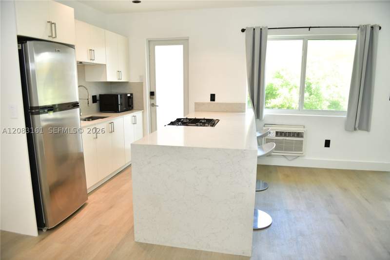 1 bedroom Condominium at 65 Washington Ave 25, Golden Dreams Condo, Miami Beach — photo 4