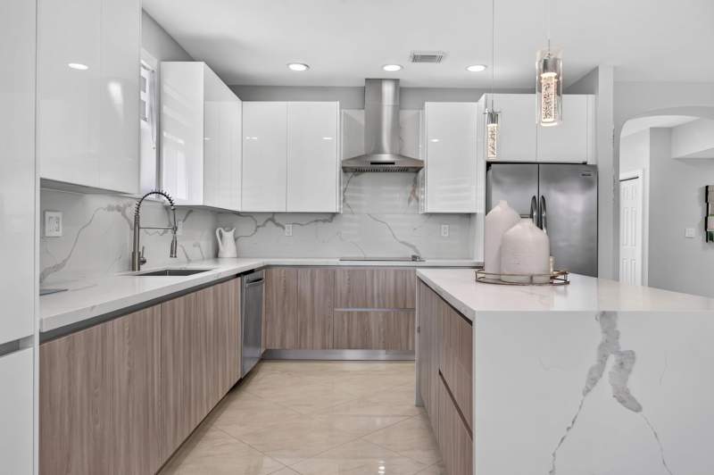 5 bedroom SingleFamilyResidence at 16401 SW 78th Terrace, Kendalland, Miami — photo 4
