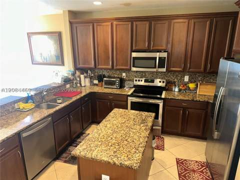 13986 SW 276th Way, Homestead FL - photo 12 of 31